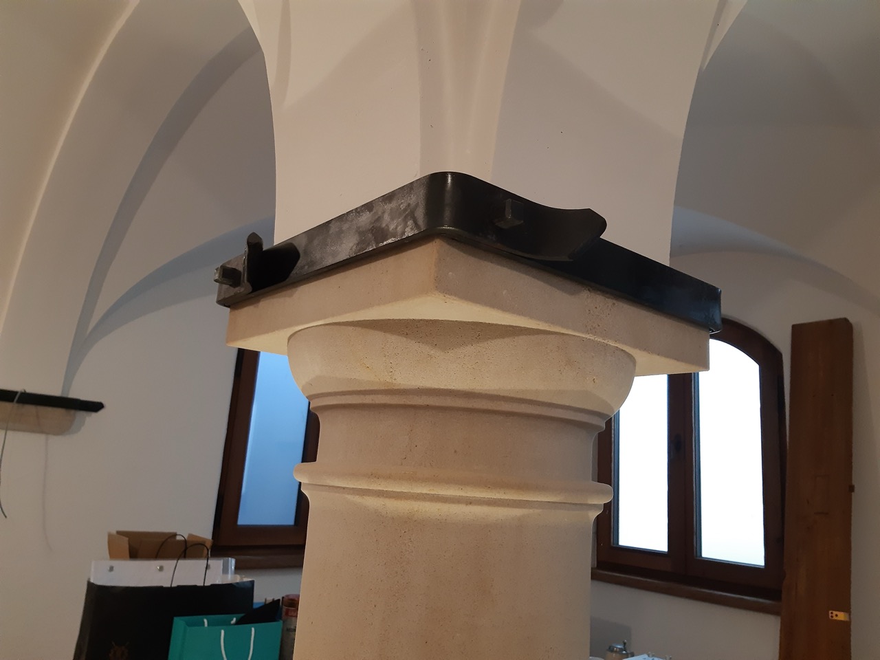 Abschluss Säulenkapitell